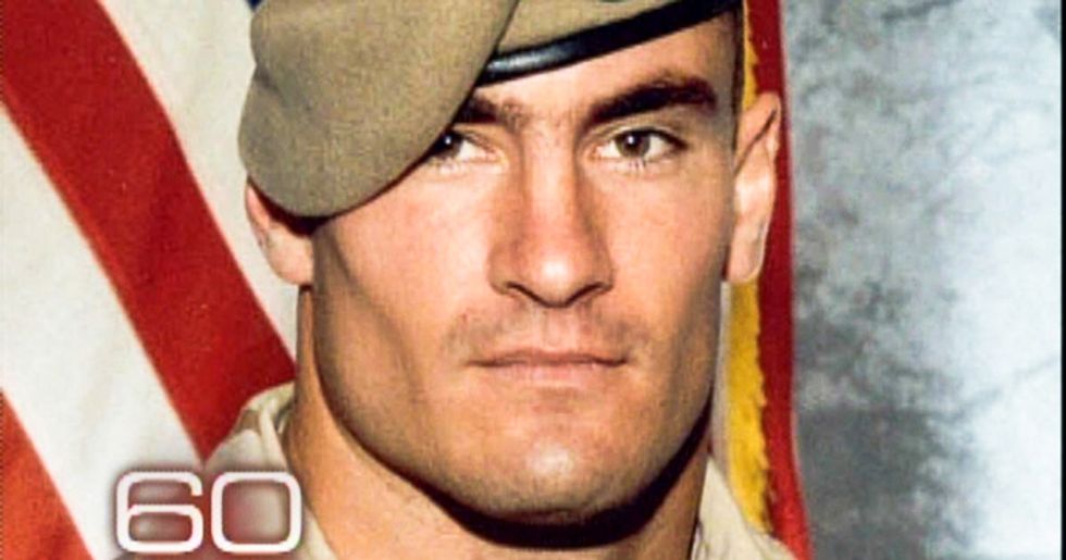 Trump tweets about soldier Pat Tillman dying for flag -- but he was killed by friendly fire