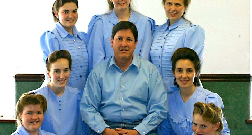 Fugitive polygamous sect leader arrested in South Dakota