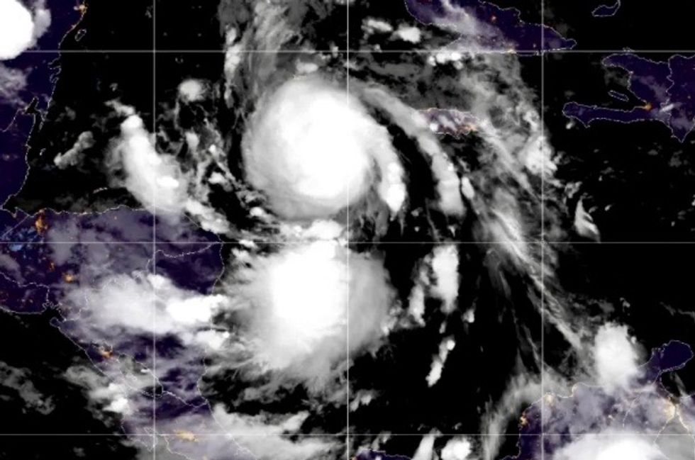 Mexico mobilizes military as major hurricane approaches