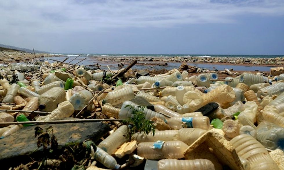 Oceans of garbage prompt war on plastics