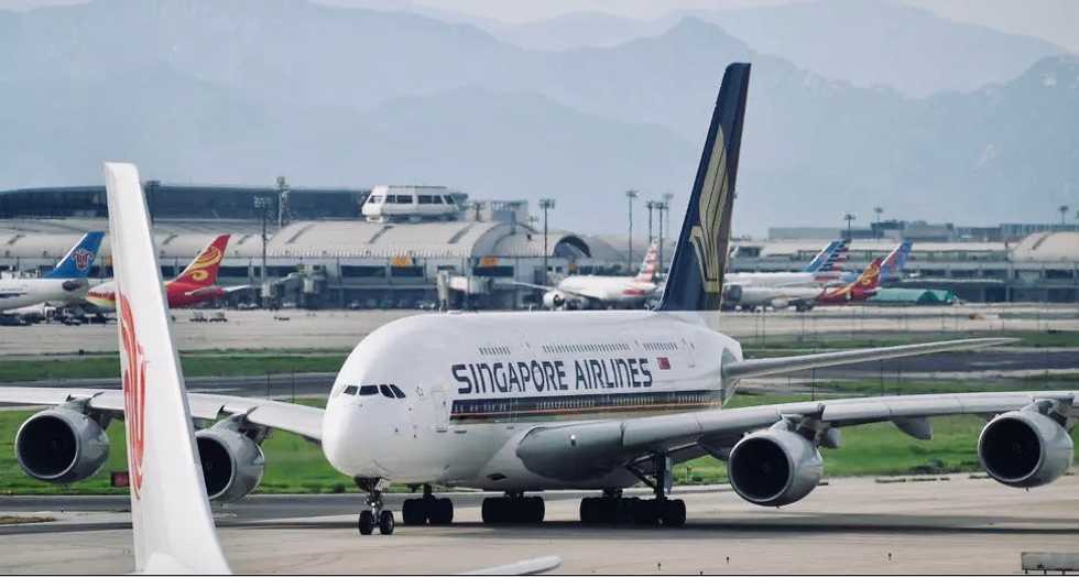 Stir-crazy 'passengers' gobble up tickets to dine on parked Singapore jets