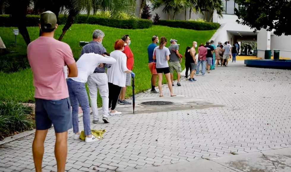Early voting starts in Florida as US race enters home stretch