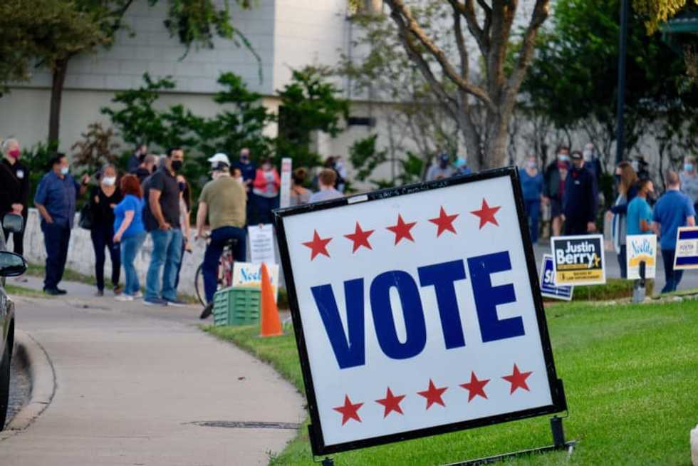 Experts say it's harder to vote in Texas than any other state -- here's why