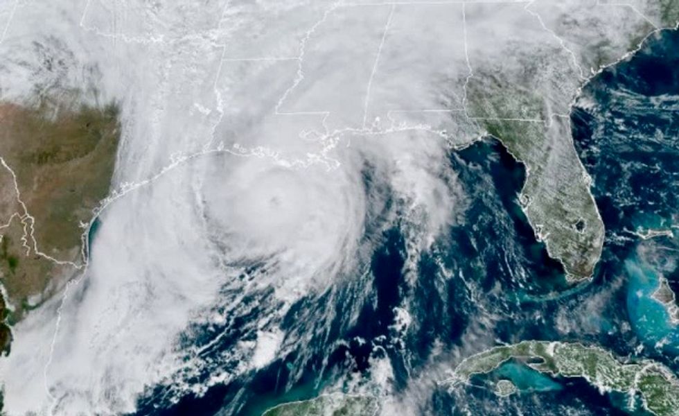 Hurricane Zeta slams into Louisiana coast