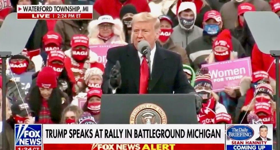 Americans defend healthcare workers after Trump says Docs get ‘like $2000 more’ if they say a patient died from COVID-19