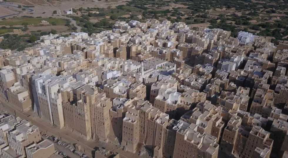 Yemen's ancient 'Manhattan of the Desert' risks collapse