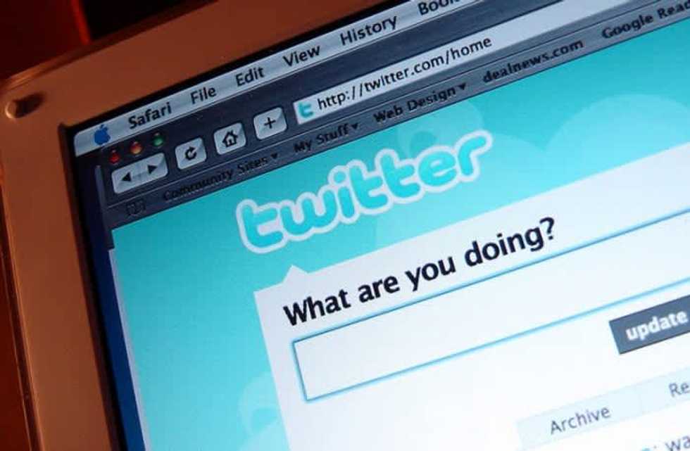 Study of journalists’ tweets suggests the 'media bubble' is more like a collection of 'microbubbles'