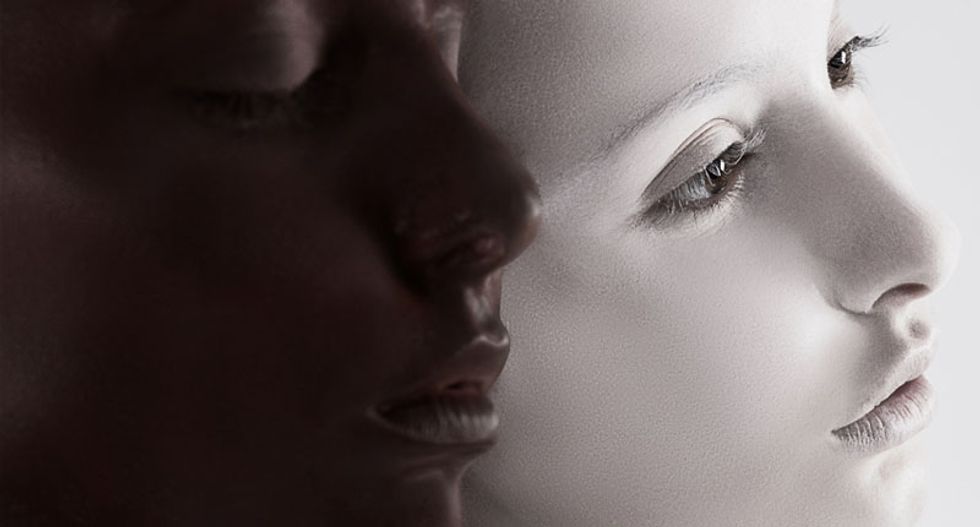 Multiracial people are judged more beautiful -- regardless of skin color