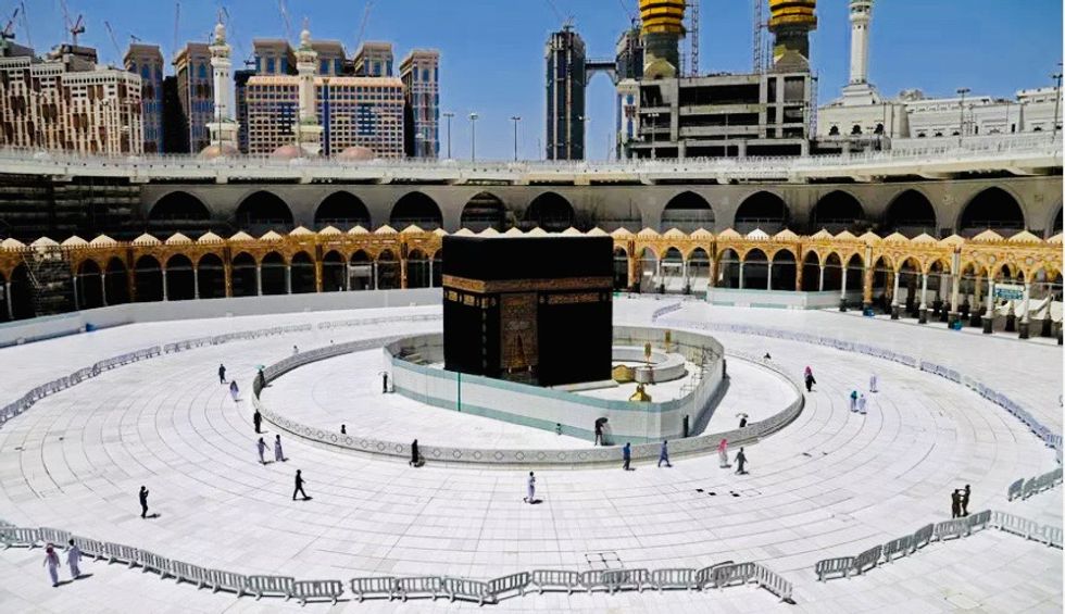 Saudi Arabia gears up for downsized hajj