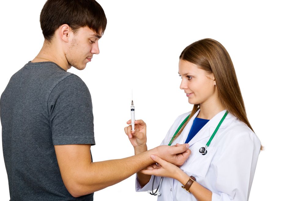 Coronavirus pandemic: why a flu jab is a good idea in countries heading into winter