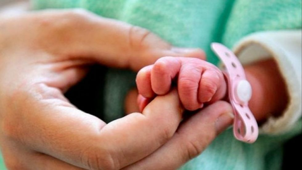 US charges 19 in Chinese 'birth tourism' scheme in California