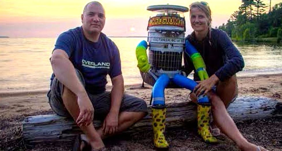 How a robot traveled 3,700 miles across Canada relying on the kindness of strangers