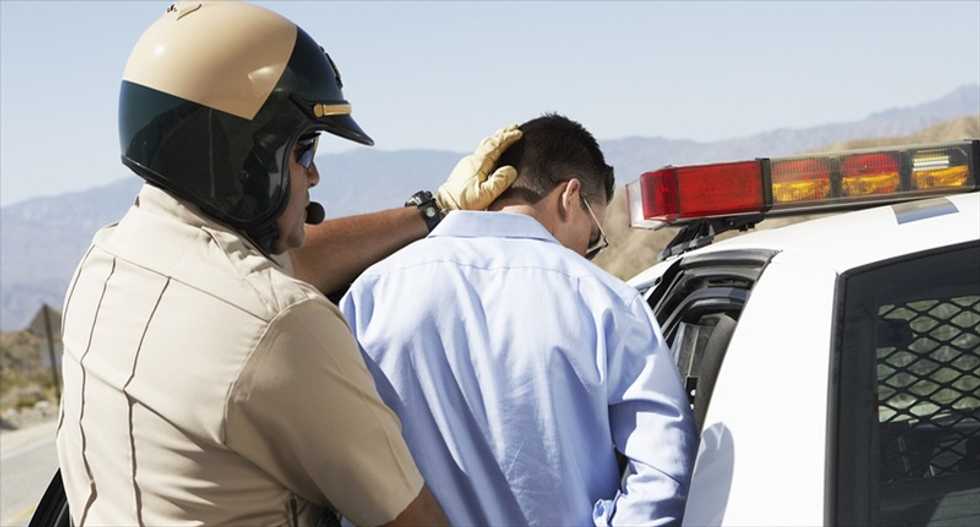 Study accuses Arizona checkpoint of racial profiling, targeting Latinos 20 times more often