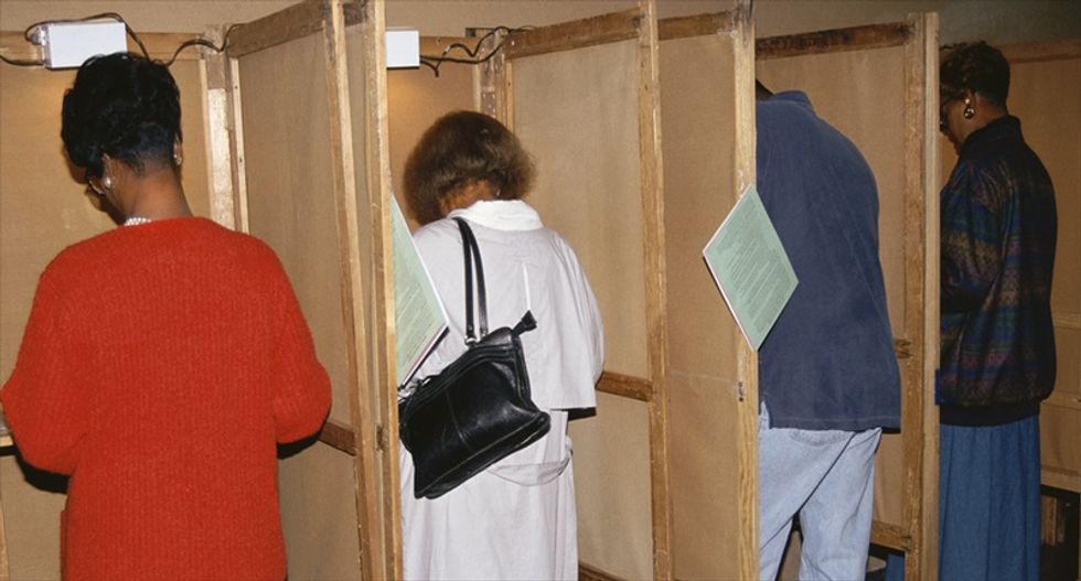 Missouri poll workers told they don’t need masks — but must ‘act surprised’ if voters notice