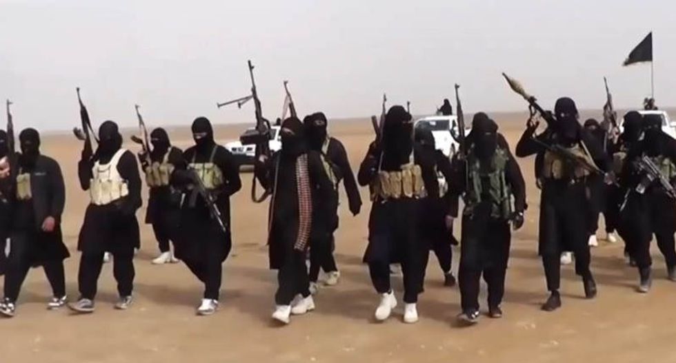 Showdown: World’s two largest terrorist groups about to do battle in Syria