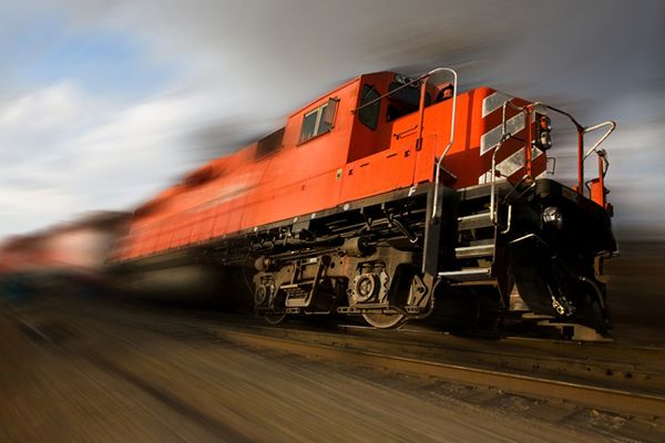 Train carrying over 100 tons of coal derails, spills into Northern California’s Feather River