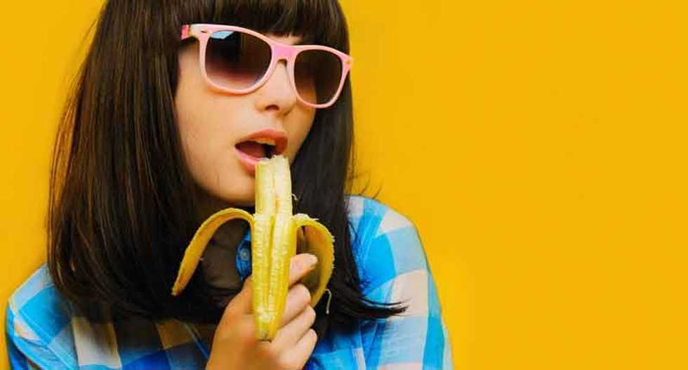 These 10 late-night snacks can help you sleep soundly