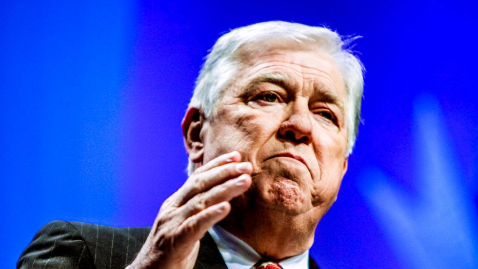 Former governor Haley Barbour arrested at Mississippi airport