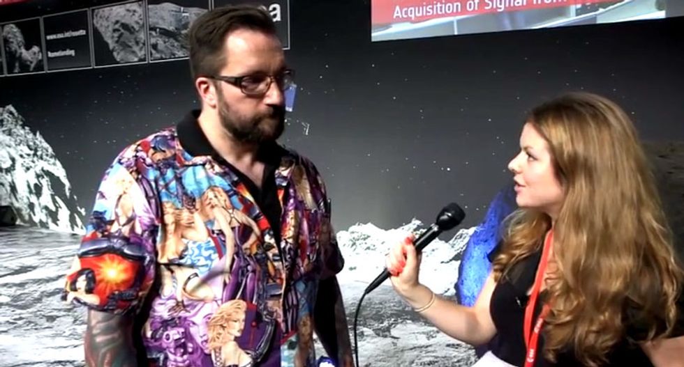 Hey, sexy shirt defenders: Where are you when women's appearance is criticized?
