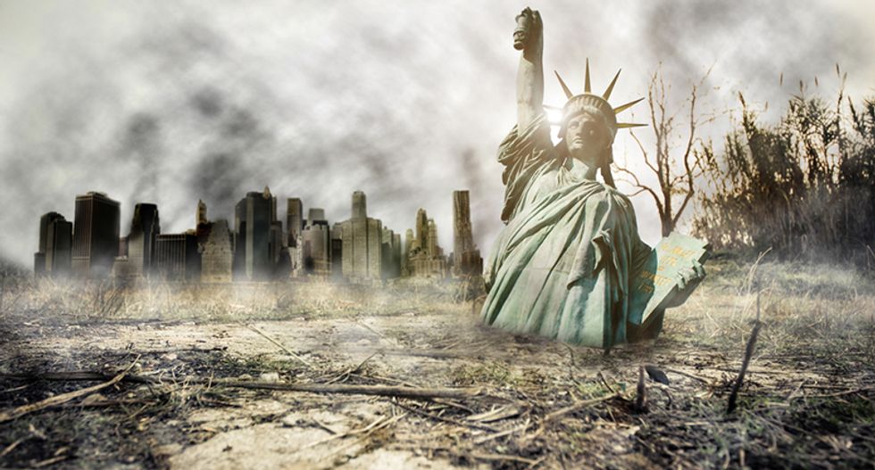 Here’s how the US empire will devolve into fascism and then collapse — according to science