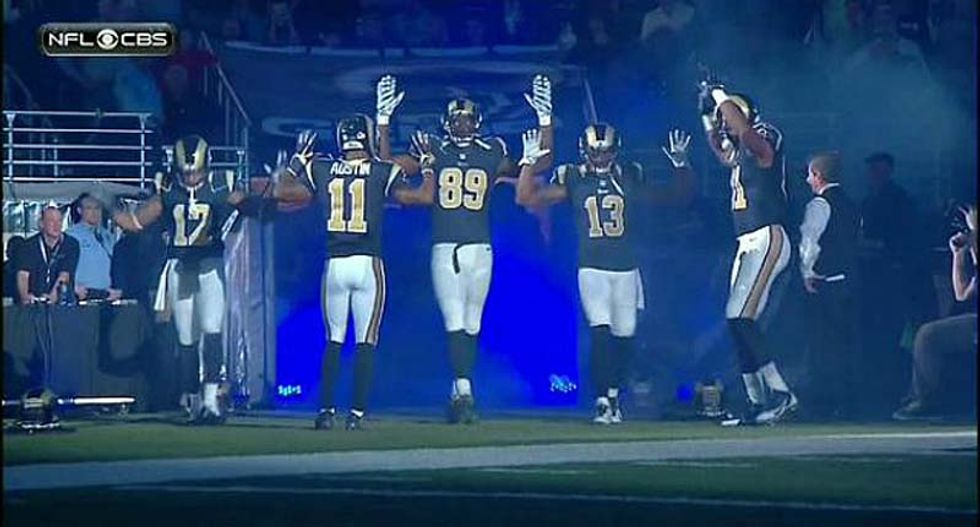 St. Louis police officers' group demands Rams players be disciplined for 'hands up, don't shoot'