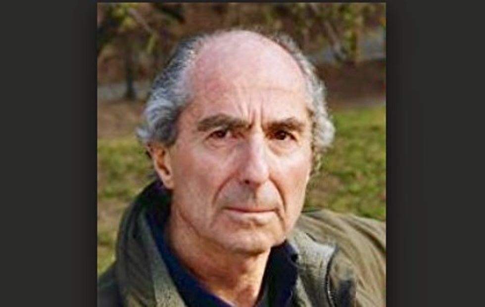 Philip Roth, teller of American extremism, appalled by Trump
