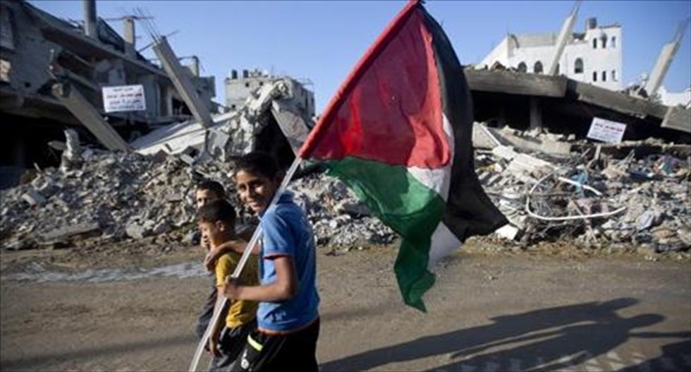 Palestinians present resolution to UN calling for final peace accord with Israel