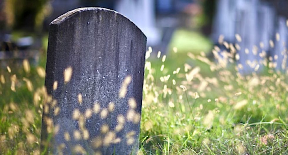 US life expectancy shortens for first time in decades