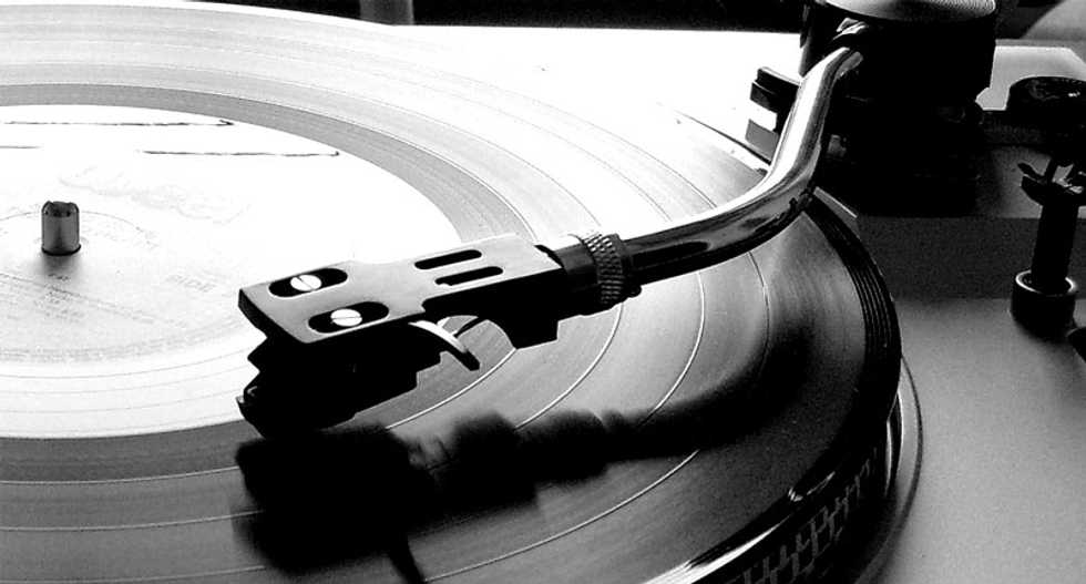 Vinyl sales rare bright spot for US music industry