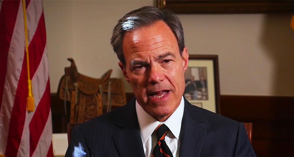 Texas Republicans take extraordinary step and censure GOP House speaker for blocking transgender bathroom bill