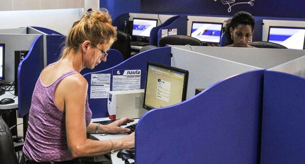 Cuba rolls out wi-fi as censorship begins to crumble