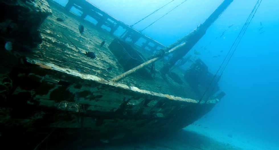 Gulp, matey: Medical equipment from wreckage of Blackbeard's ship not for faint of heart