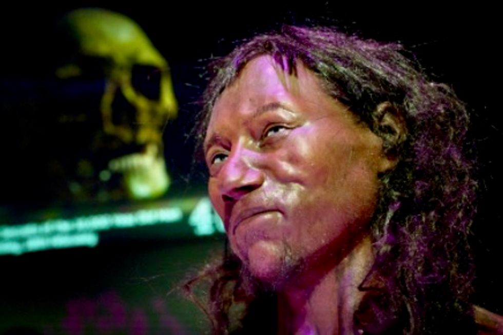 New DNA test reveals the first Briton had dark skin and blue eyes