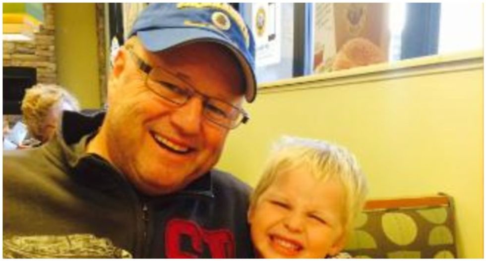 Man who raised concerns about his state's hospital capacity dies one month after contracting COVID