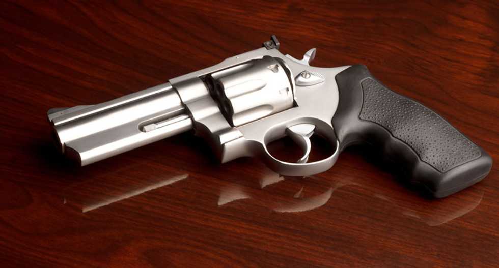 4-year-old Wasilla boy shot in the leg when mother's .357 magnum falls out of her holster