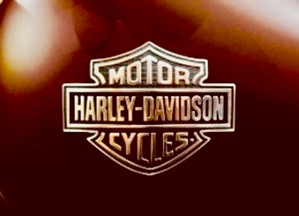 EU targets Harley Davidson, Levi's in Trump trade war