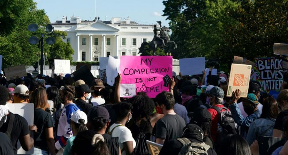 Massive new fence construction at White House draws howls of laughter: 'Mexico might actually pay for this wall!'