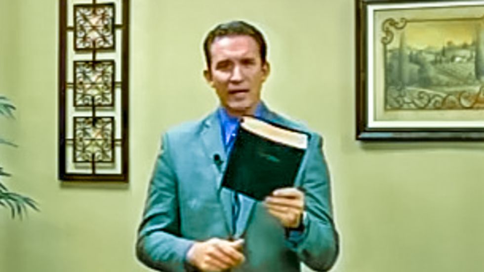 Tenn. pastor lashes out at 'liberal society': Stoning gays is part of 'the mindset of God'