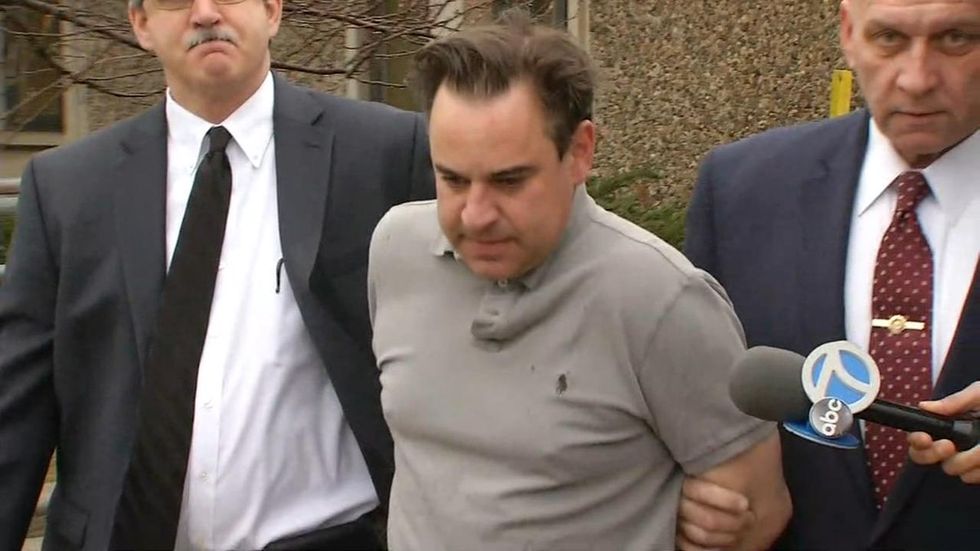 Republican judge admits he's a serial panty stealer — but won't plead guilty to it
