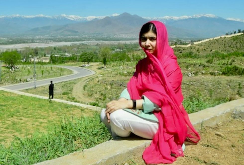Malala leaves Pakistan after emotional visit