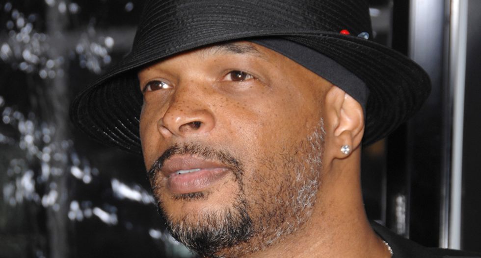 Comedian Damon Wayans stuns radio host with defense of Bill Cosby: 'B*tches' were 'un-rape-able'