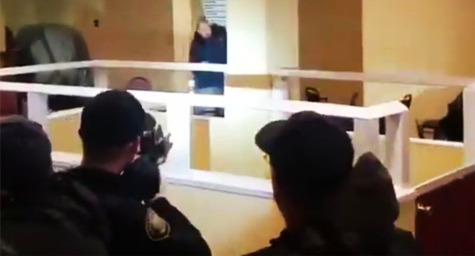WATCH: Graphic footage of Portland police gunning down knife-waving man in homeless shelter
