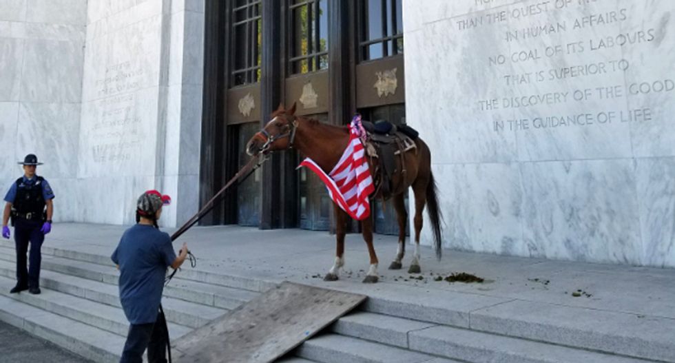 Oregon capitol covered in horse manure as Republican lawmakers remain on the lam