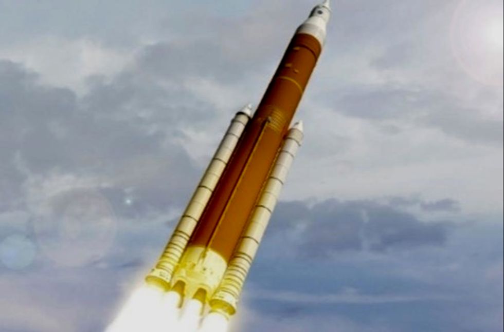 NASA seeks ideas from US firms on future lunar lander