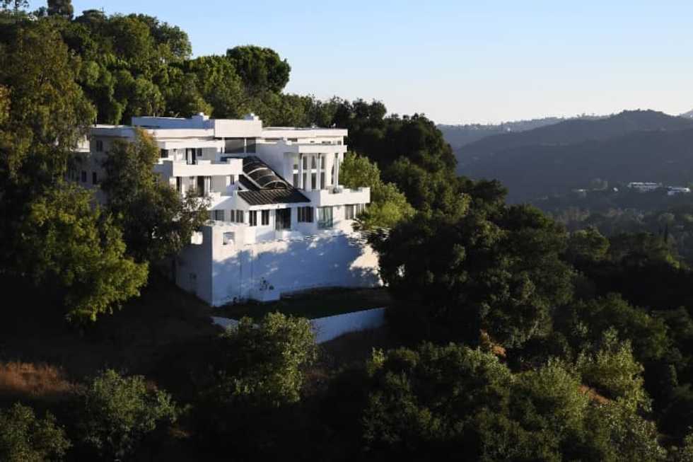 LA parties head for the Hollywood Hills as mayor vows crackdown