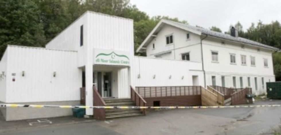 Norway mosque suspect rejects murder allegation: lawyer