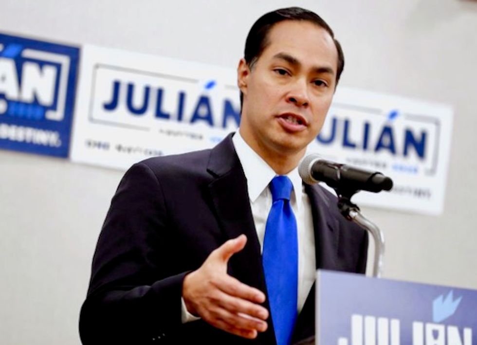 Julián Castro shifted the Democratic conversation about immigration reform. Can it help his bid?