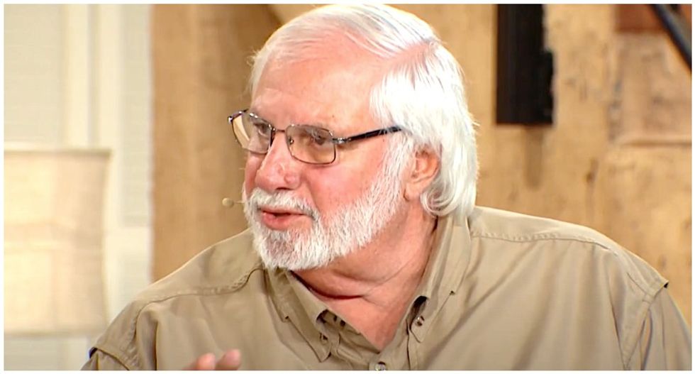 Trump-loving pastor contracts COVID-19 after suggesting that prayer protects against the virus