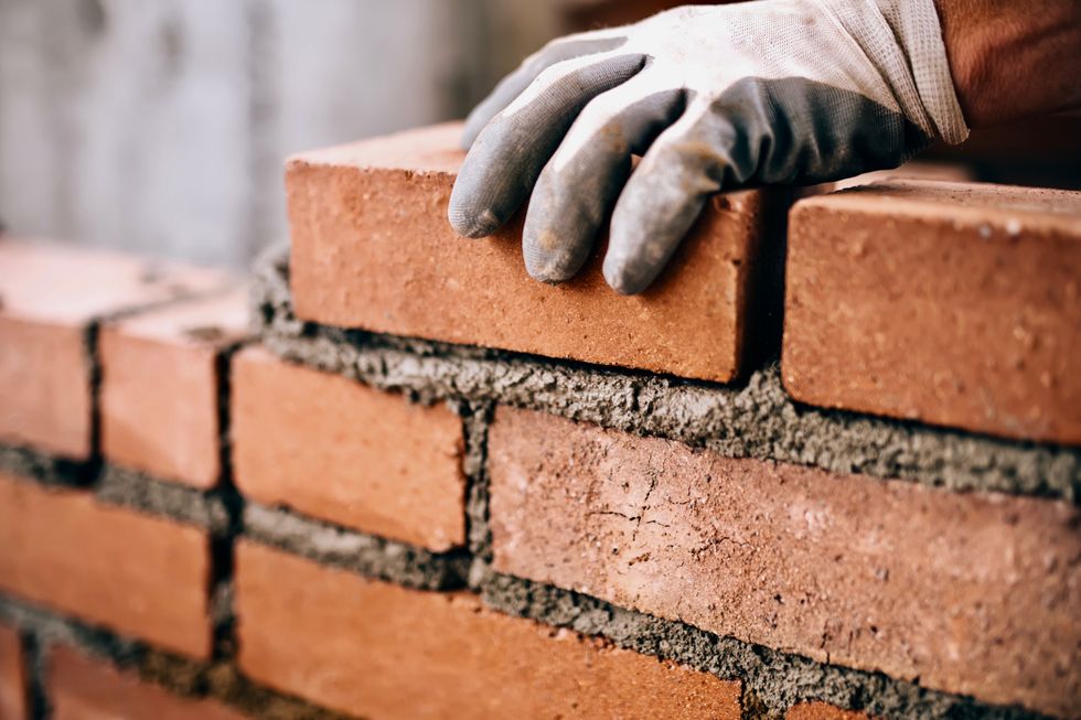 Clever chemistry turns ordinary bricks into electricity storage devices