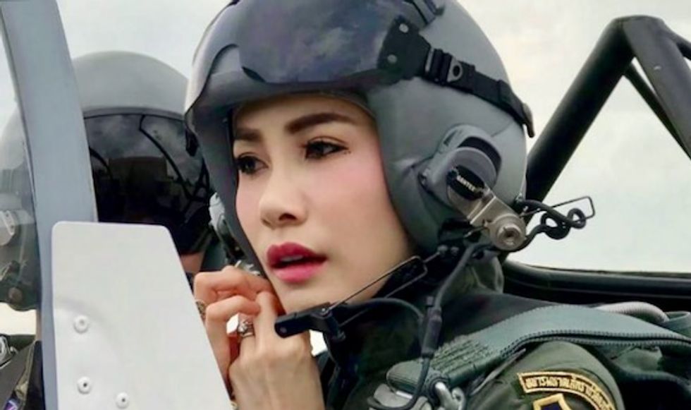 Thai palace website crashes after rare images of king's royal consort published